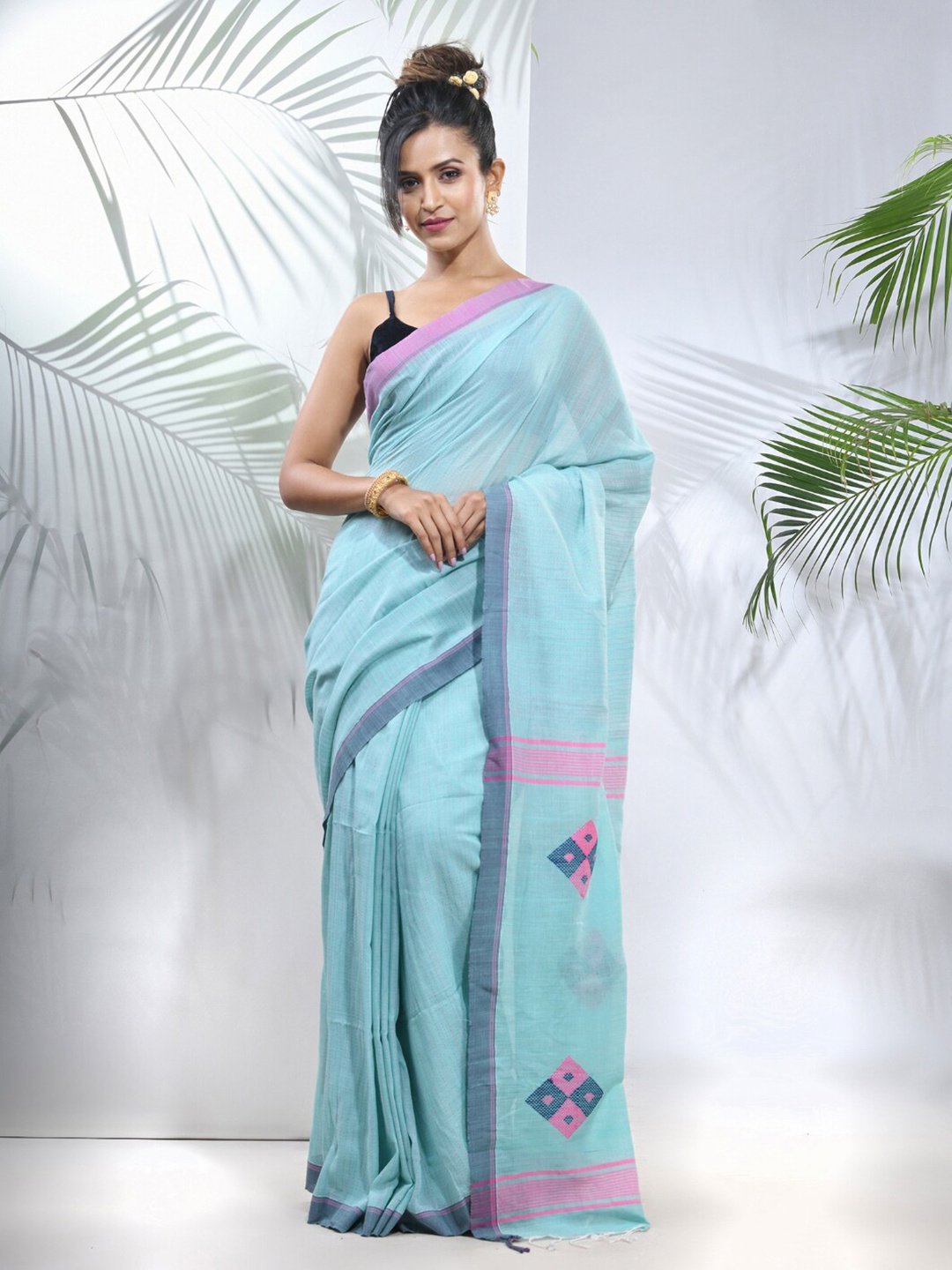 

Charukriti Striped Pure Cotton Saree, Sea green
