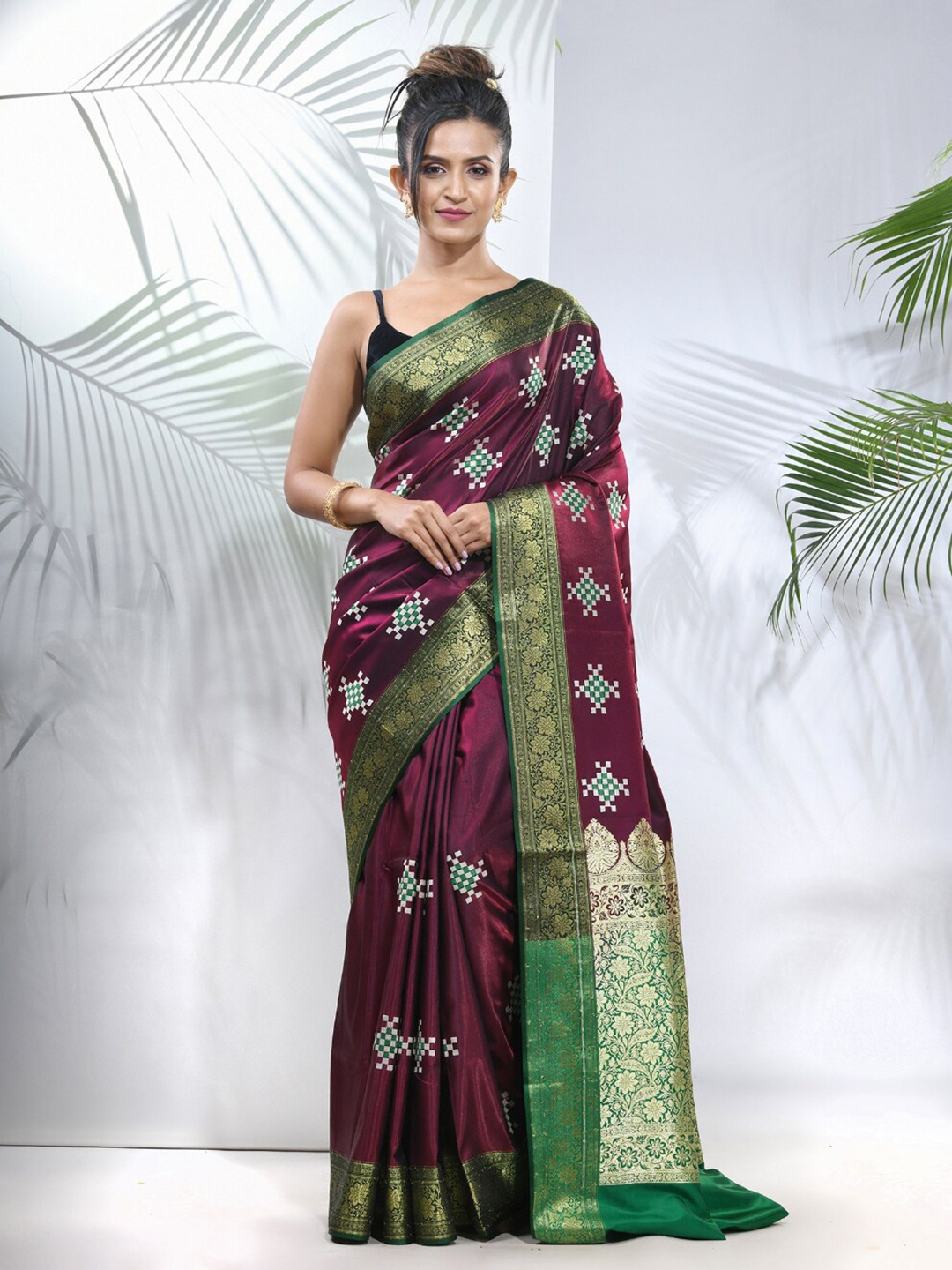 

Charukriti Ethnic Motifs Zari Saree, Purple
