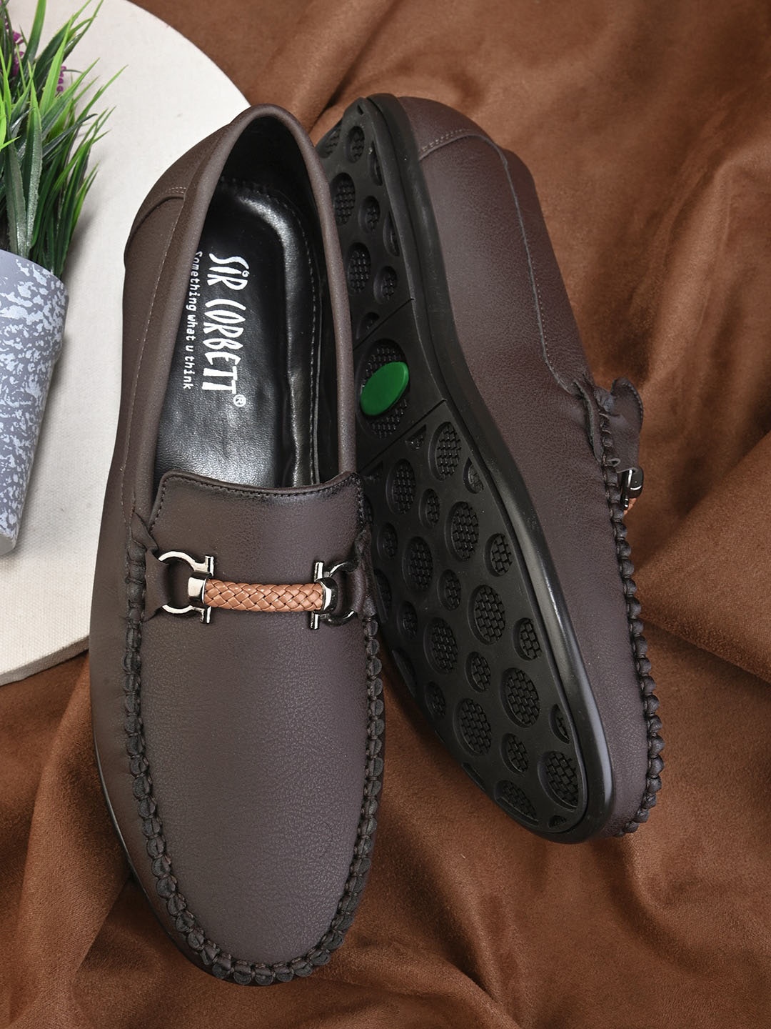 

Sir Corbett Men Round Toe Loafers, Brown