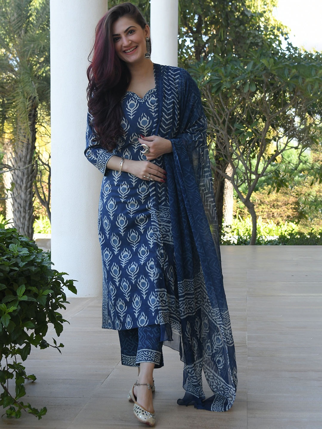 

KALINI Floral Printed Regular Kurta with Trousers & Dupatta, Blue