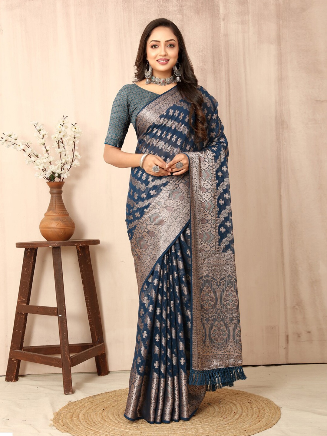 

Siya Fashion Woven Design Zari Silk Blend Banarasi Saree, Blue