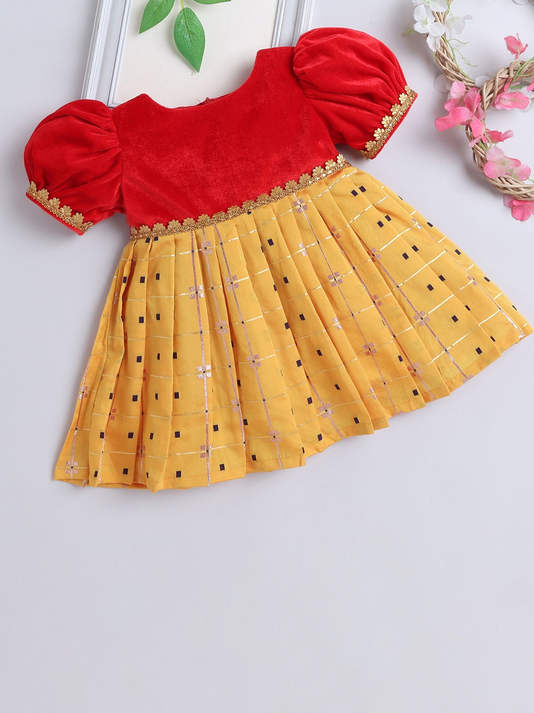 

MANY FROCKS & Checked Puff Sleeve Velvet Fit & Flare Dress, Yellow
