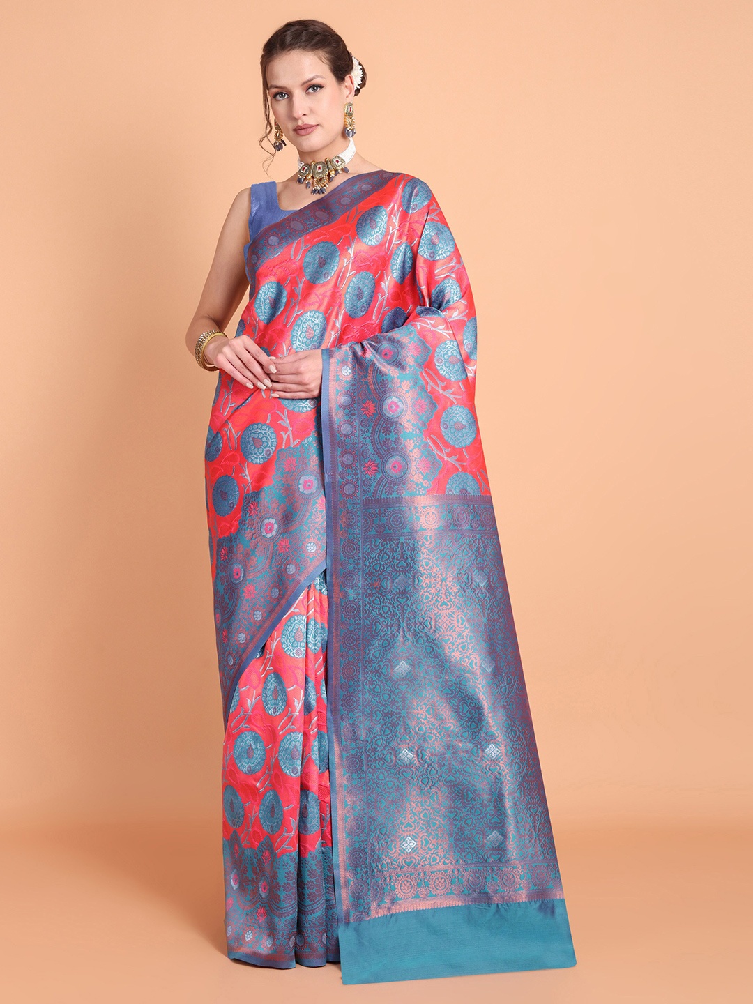 

Taslar Floral Woven Design Silk Cotton Banarasi Saree, Blue