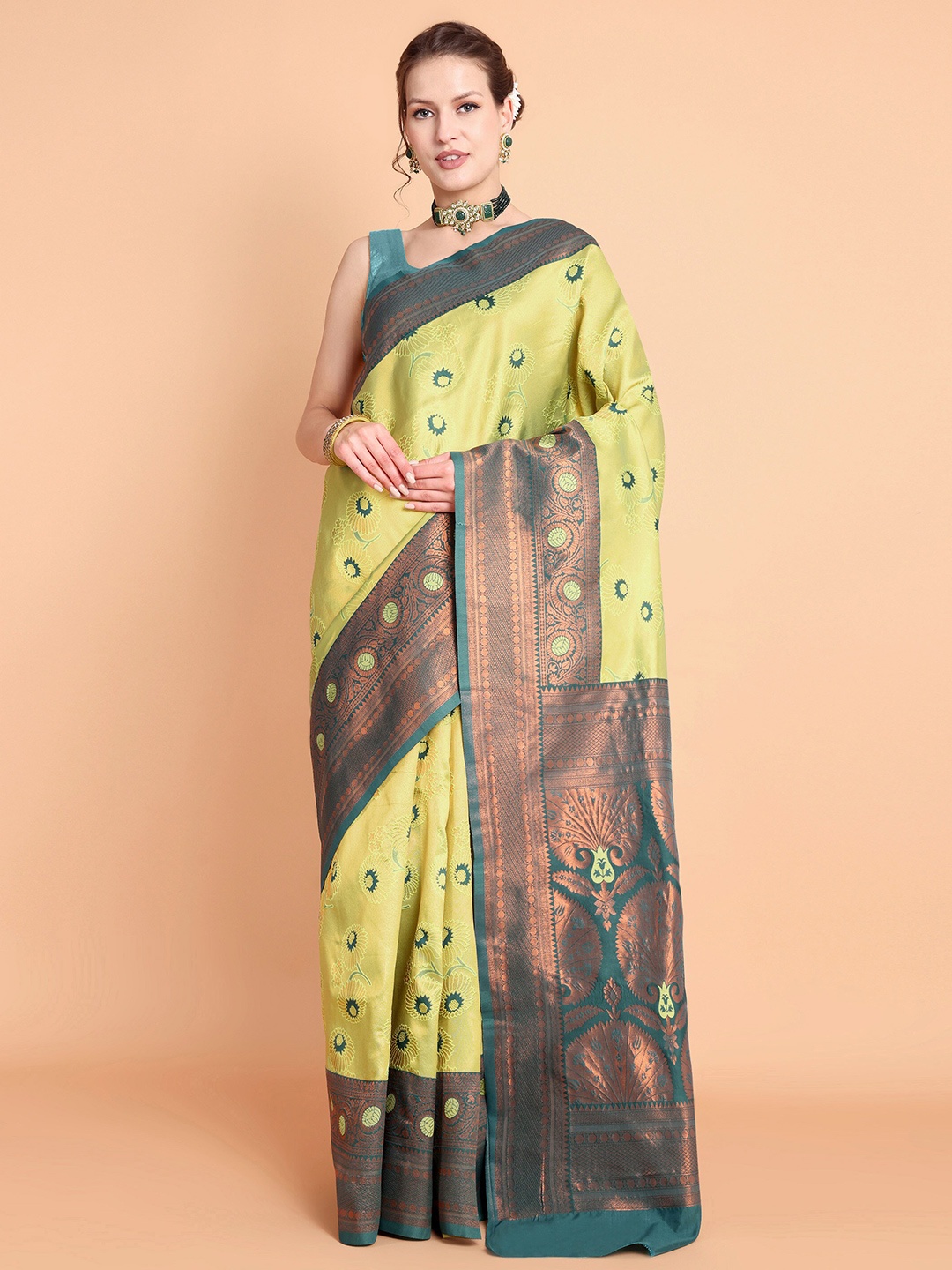 

Taslar Woven Design Zari Silk Cotton Banarasi Saree, Green