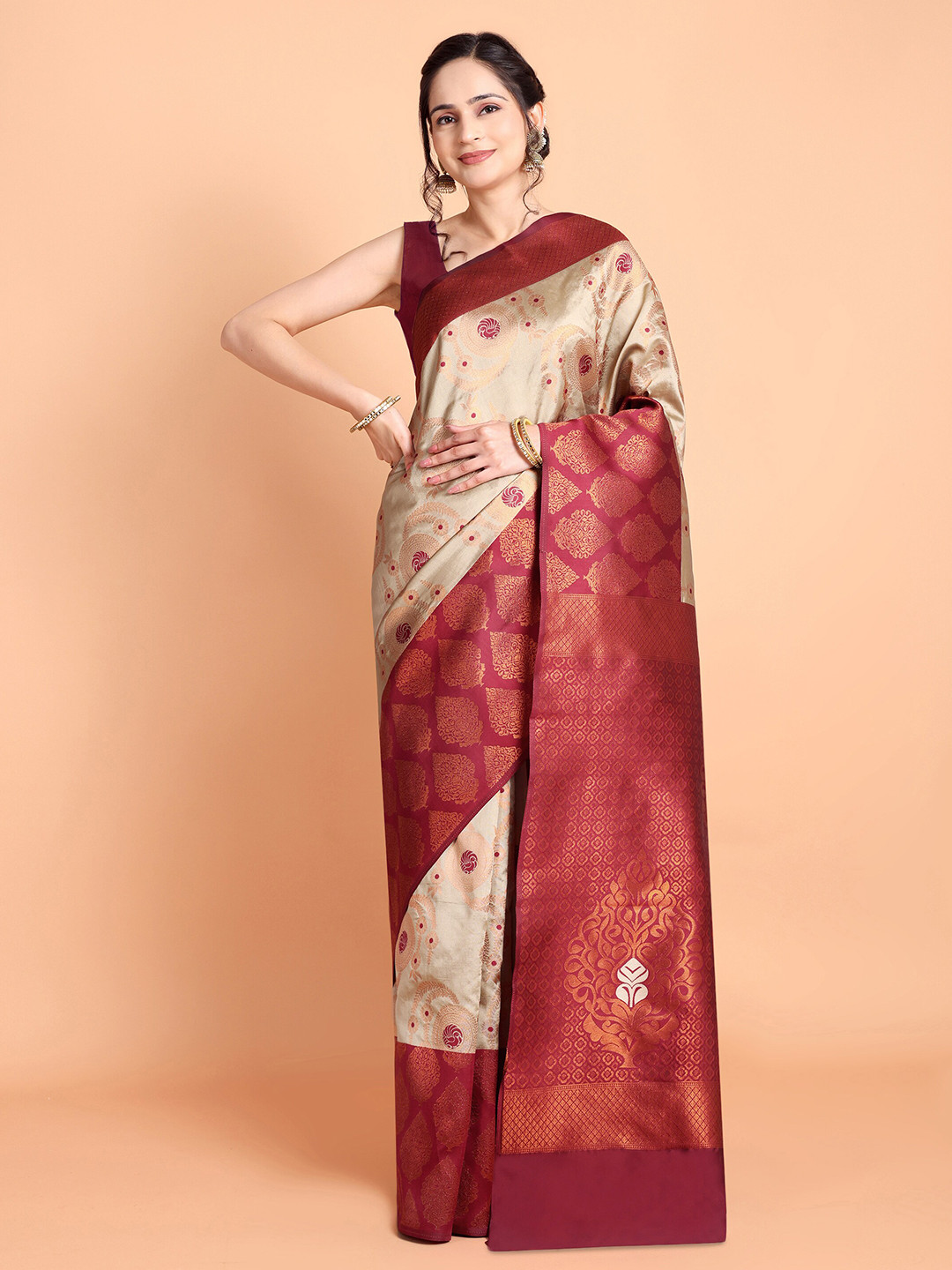 

Taslar Ethnic Motifs Woven Design Zari Banarasi Saree, Beige