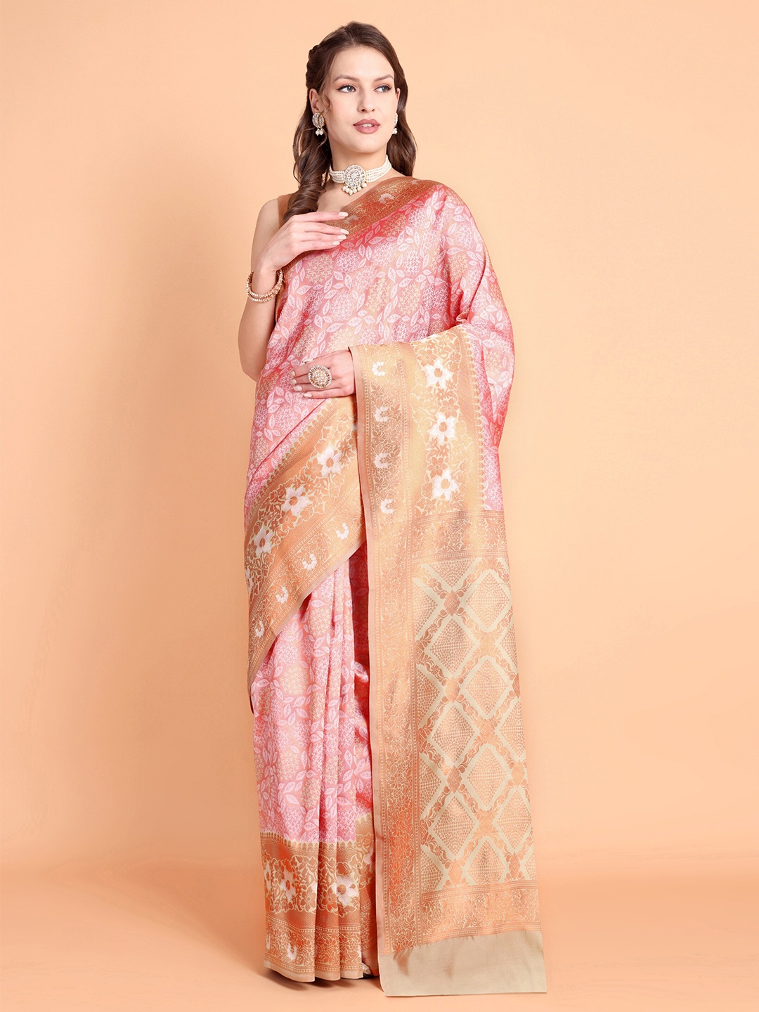 

Taslar Floral Woven Design Zari Silk Cotton Banarasi Saree, Pink