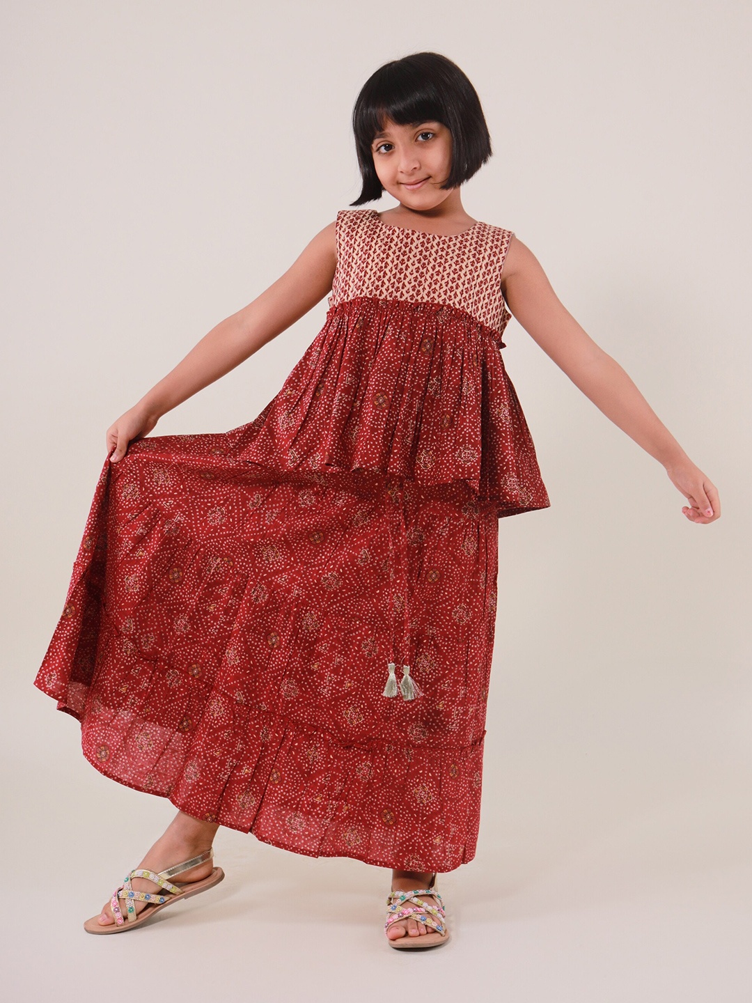 

Sangria Girls Printed Pure Cotton Round Neck Lehenga With Blouse, Maroon