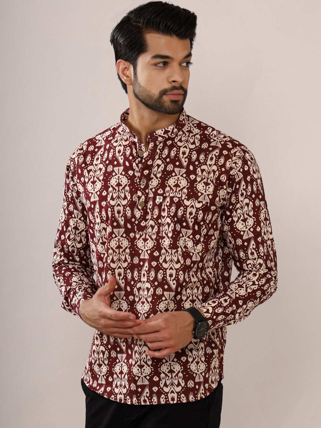 

Hues Fab Mandarin Collar Ethnic Motifs Printed Cotton Kurta, Maroon