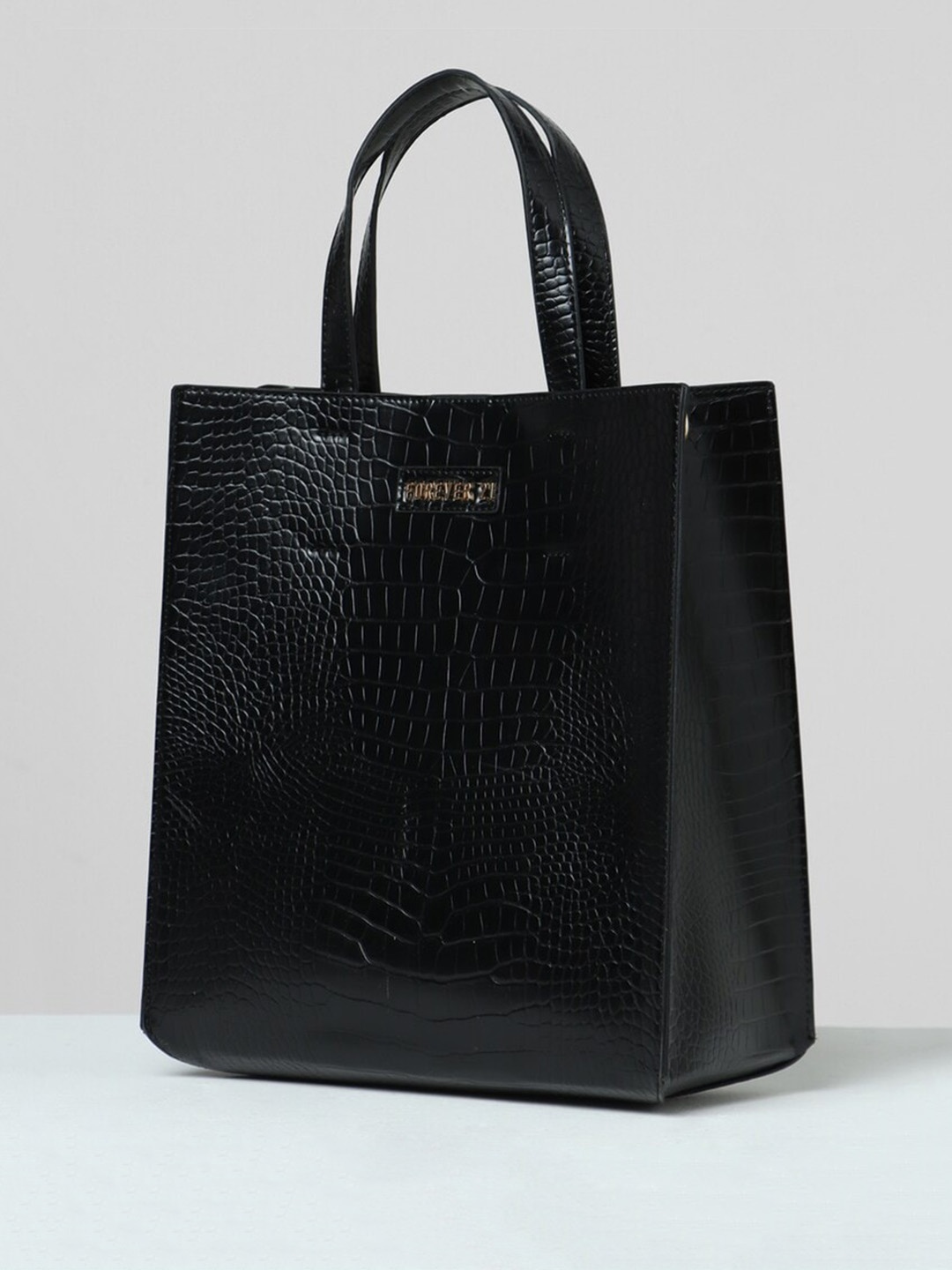 

FOREVER 21 Animal Textured Oversized Structured Handheld Bag, Black