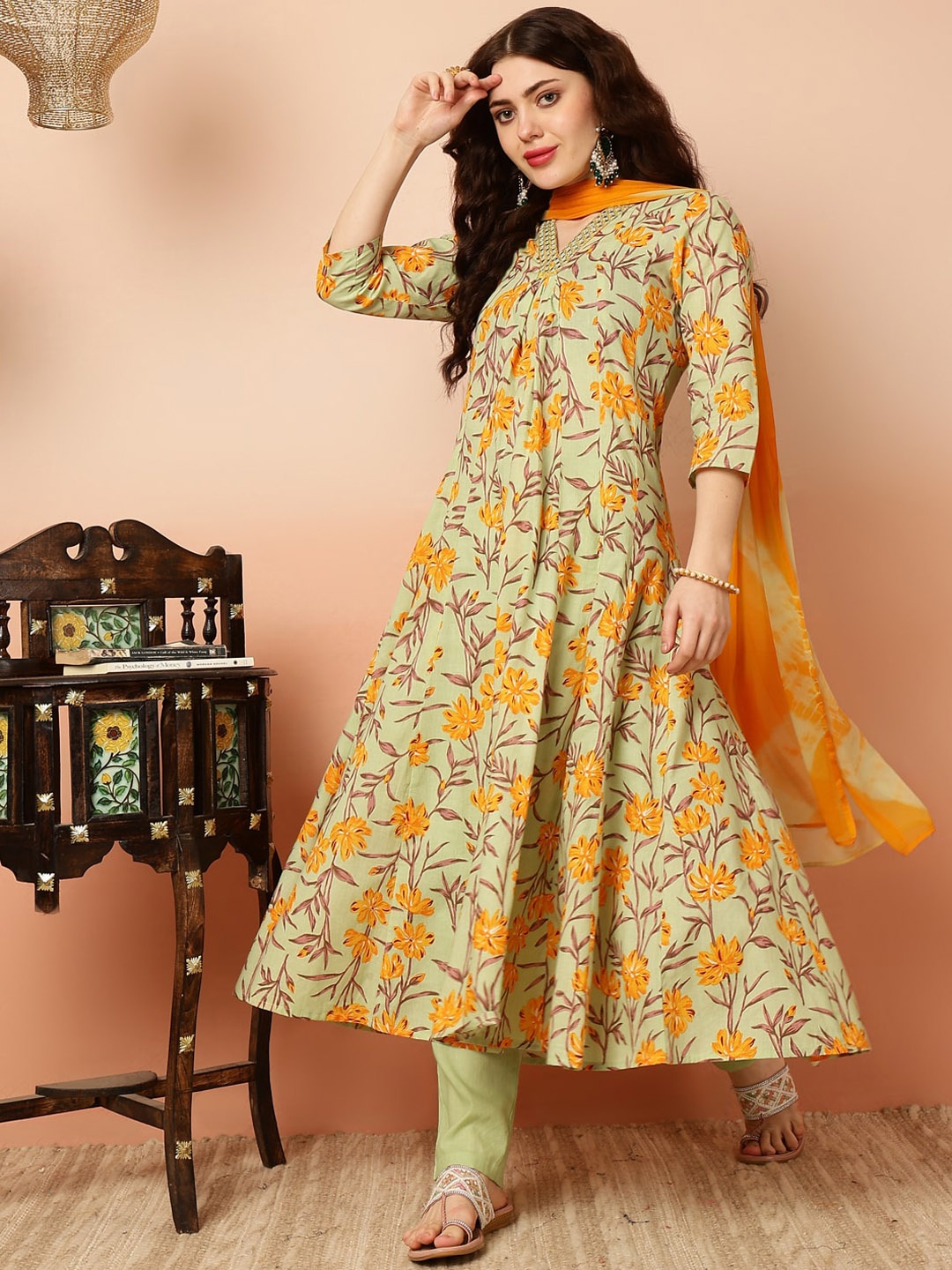 

KIMAYRA Floral Printed Pure Cotton Kurta with Trousers & Dupatta, Sea green