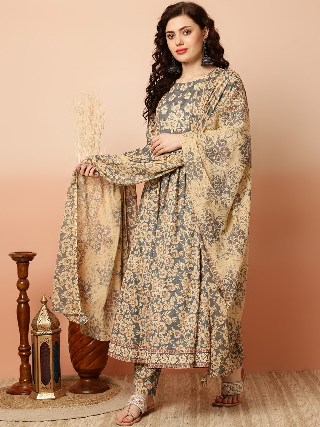 

KIMAYRA Ethnic Motifs Printed Regular Pure Cotton Kurta with Trousers & Dupatta, Grey