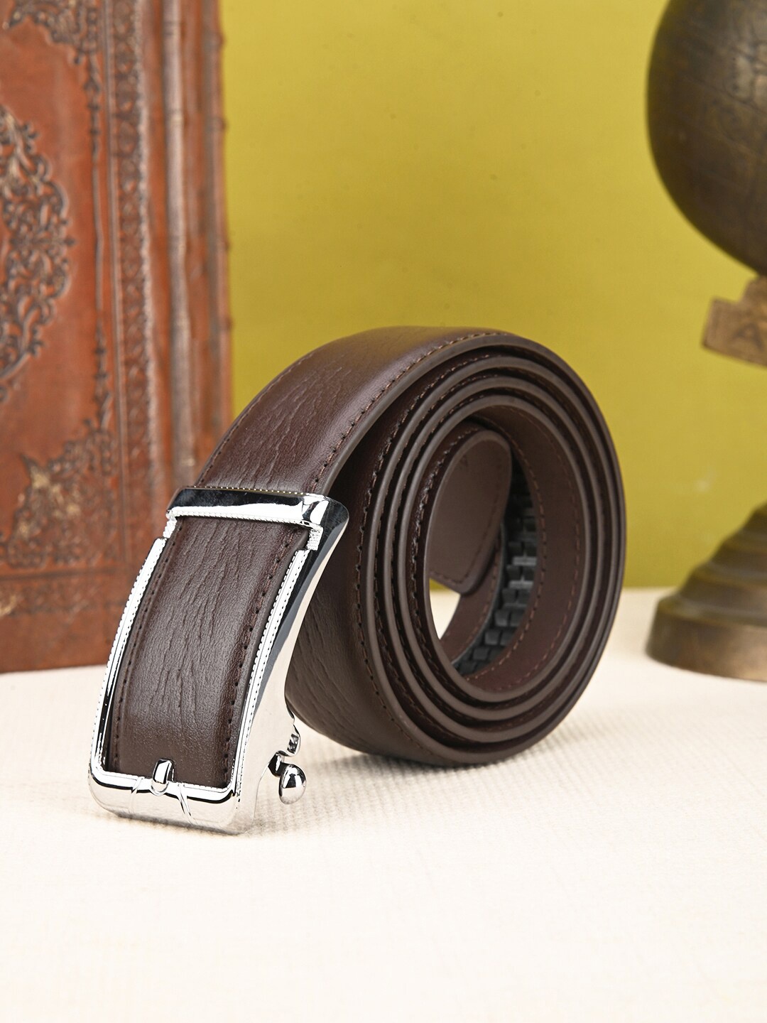 

BuckleUp Men Textured Formal Belt, Brown