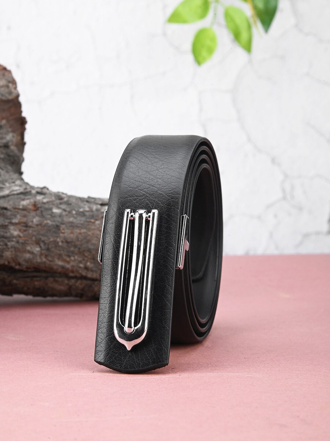 

BuckleUp Men Textured Casual Belt, Black