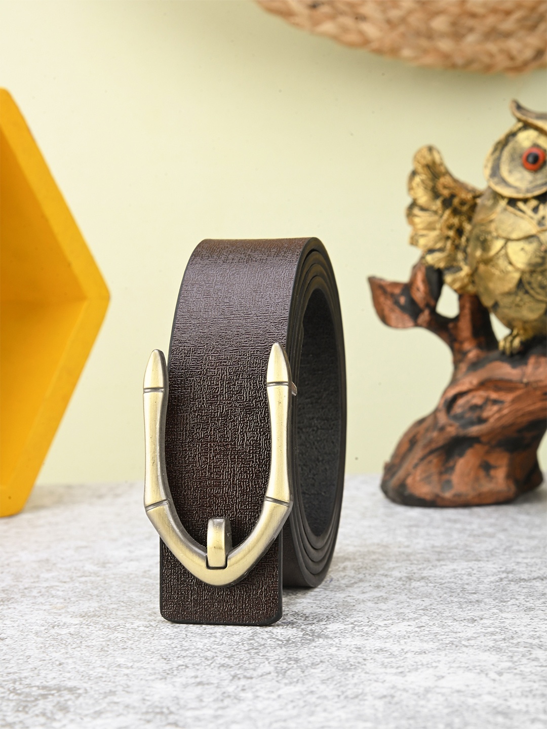 

BuckleUp Men Textured Formal Belt, Brown