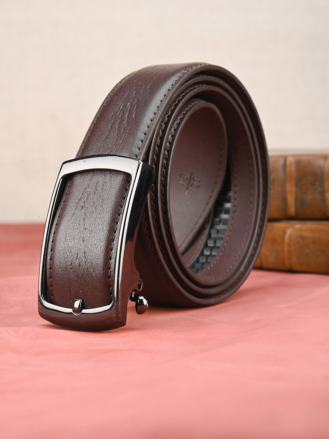 

BuckleUp Men Textured Belt, Brown