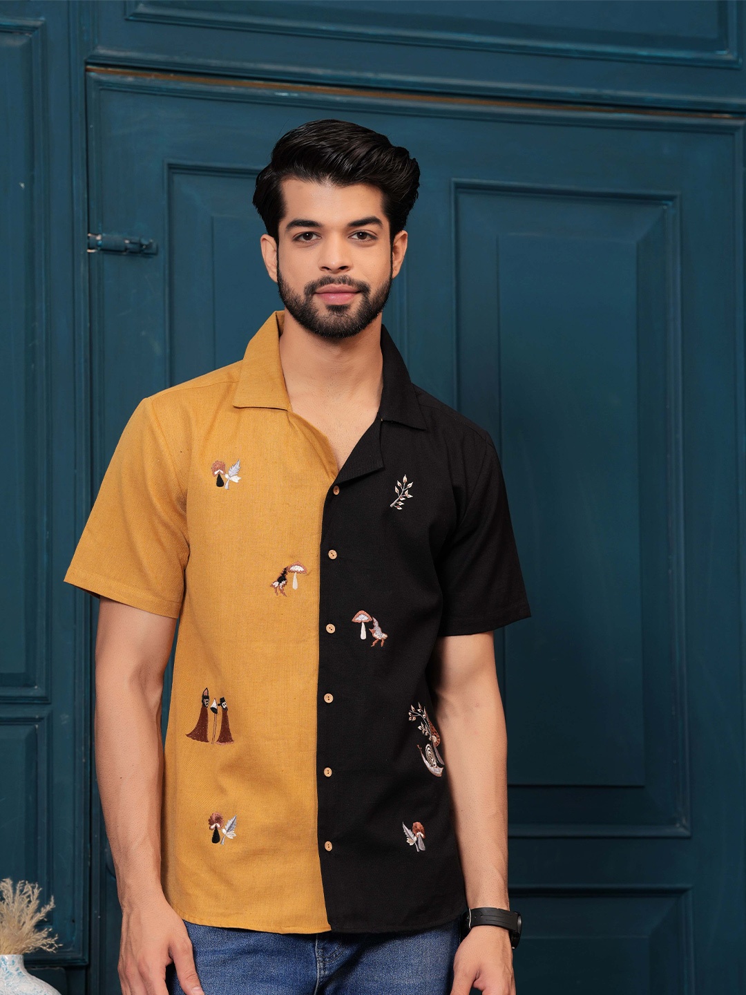 

Hatheli Straight Self Design Embroiderd Spread Collor Cotton Shirt, Mustard