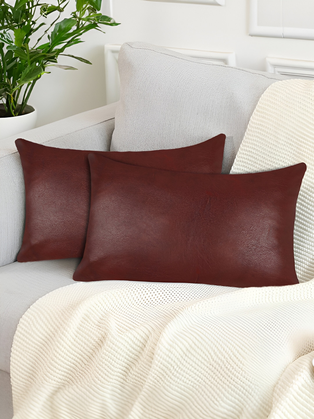 

Tesmare Brown 2 Pieces Rectangle Cushion Covers