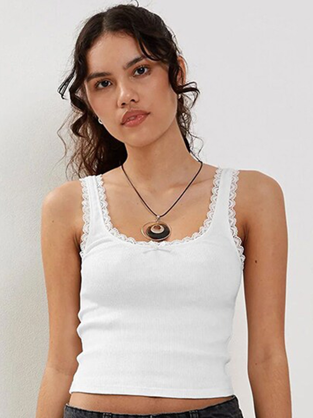 

StyleCast x Revolte Round Neck Sleeveless Gathered Or Pleated Fitted Casual Crop Top, White