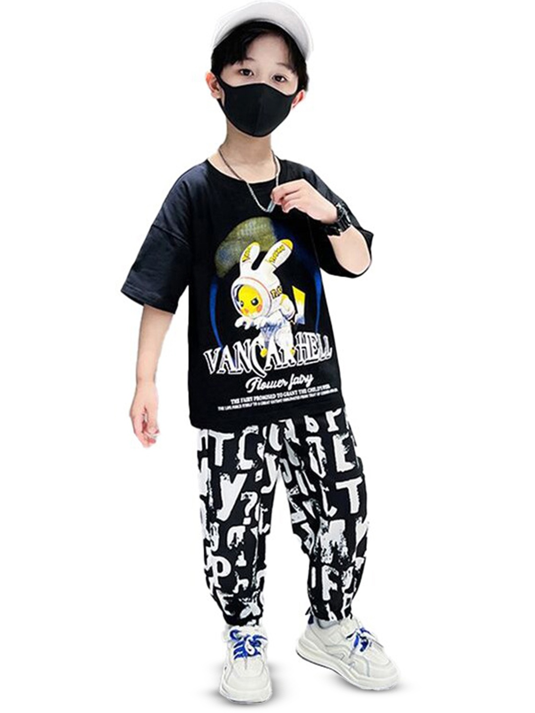 

StyleCast x Revolte Boys Black & White Printed Top with Pyjamas