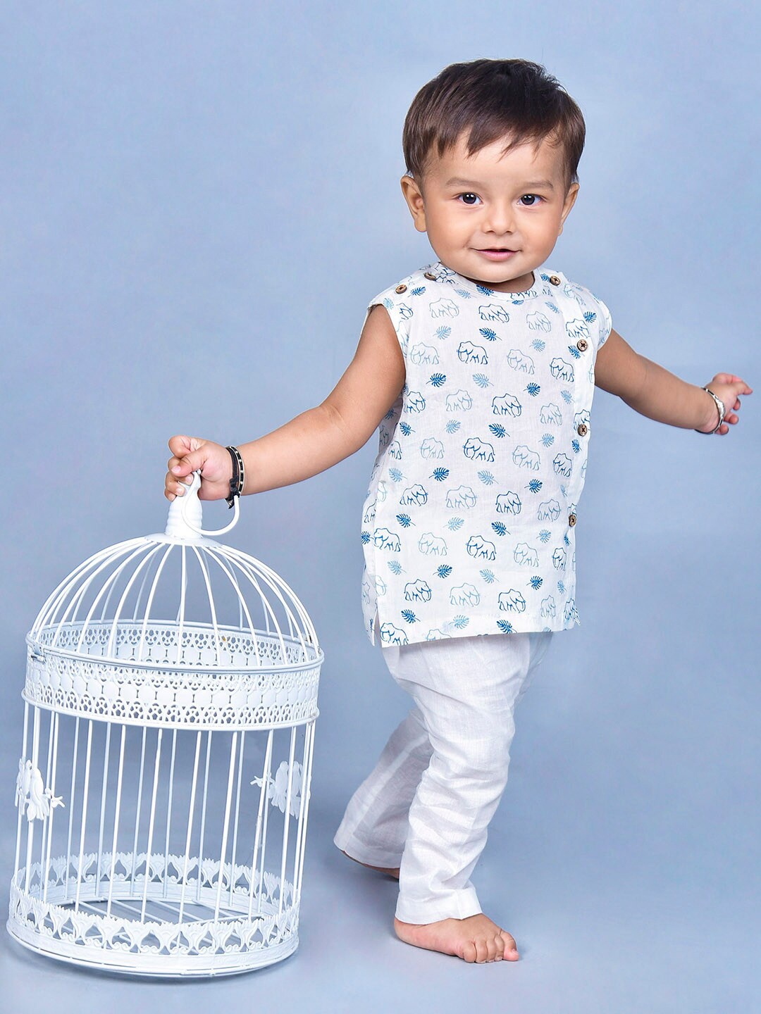 

Polka Tots Kids Printed Sleeveless Pure Cotton Kurta With Pyjama, Blue