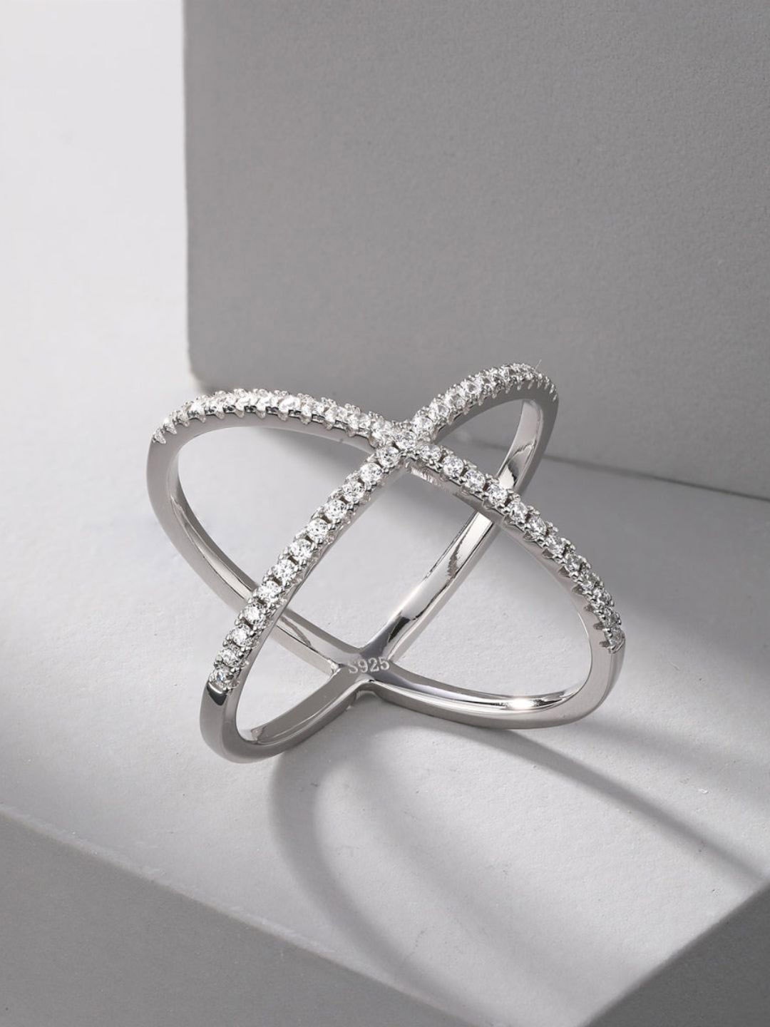 

BRIA JEWELS 925 Sterling Silver Rhodium-Plating CZ Studded Finger Ring