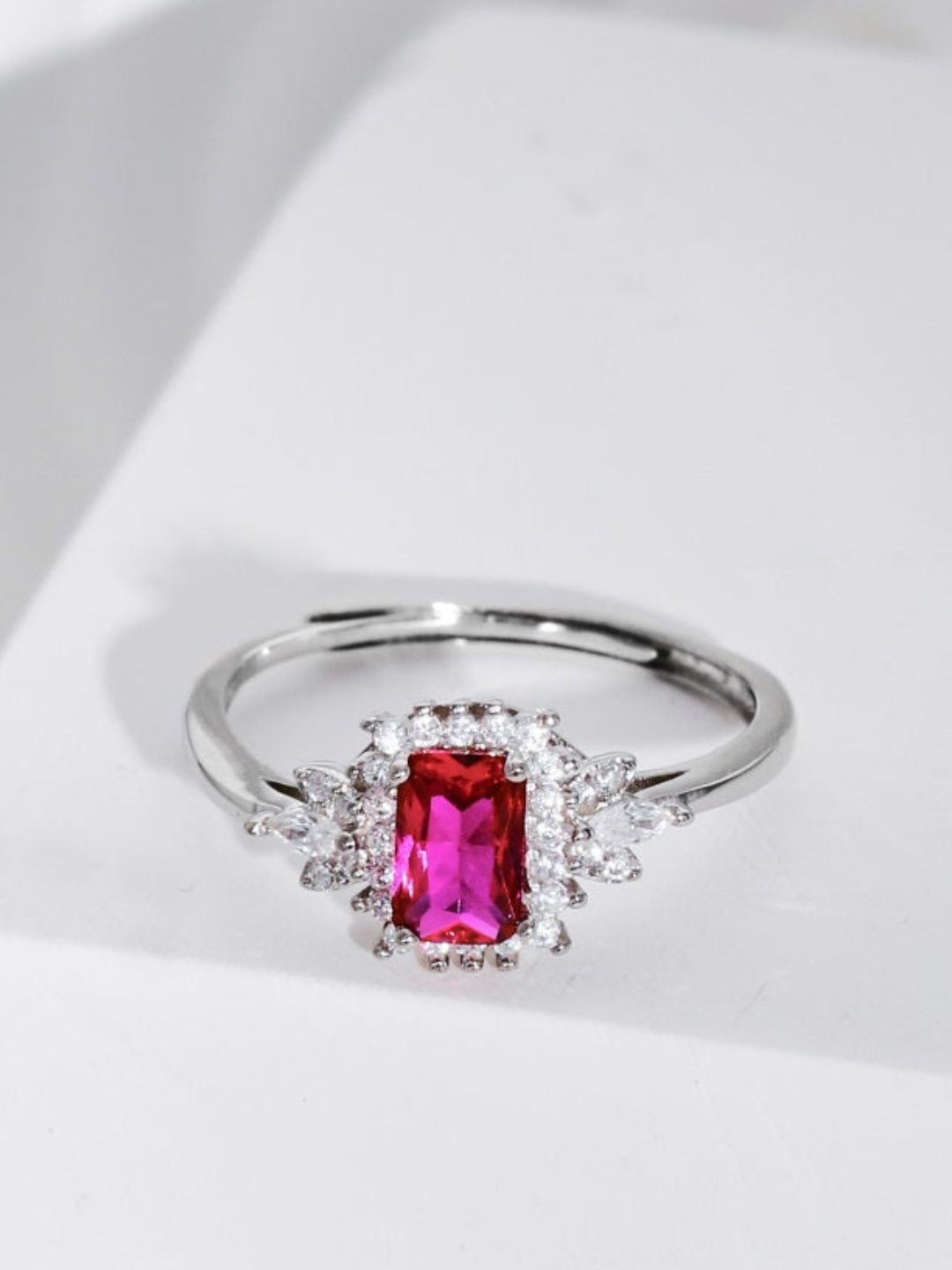 

BRIA JEWELS 925 Sterling Silver Rhodium-Plated CZ-Studded Finger Ring