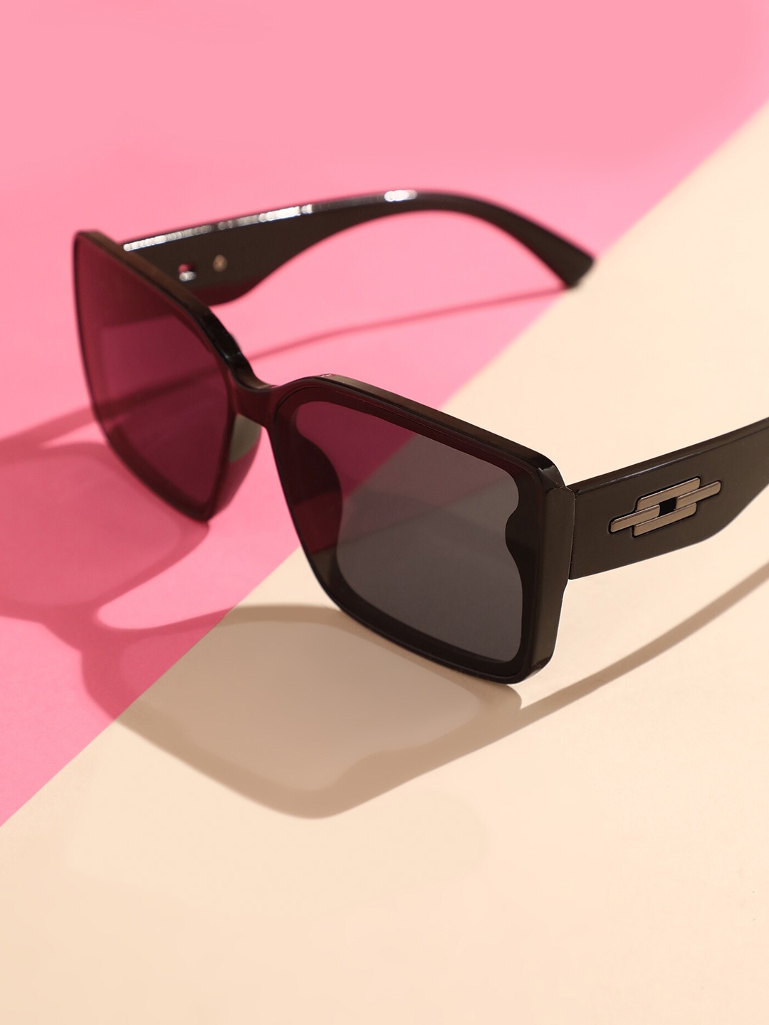 

LULU & SKY Women Square Sunglasses ST-9121-BLACK