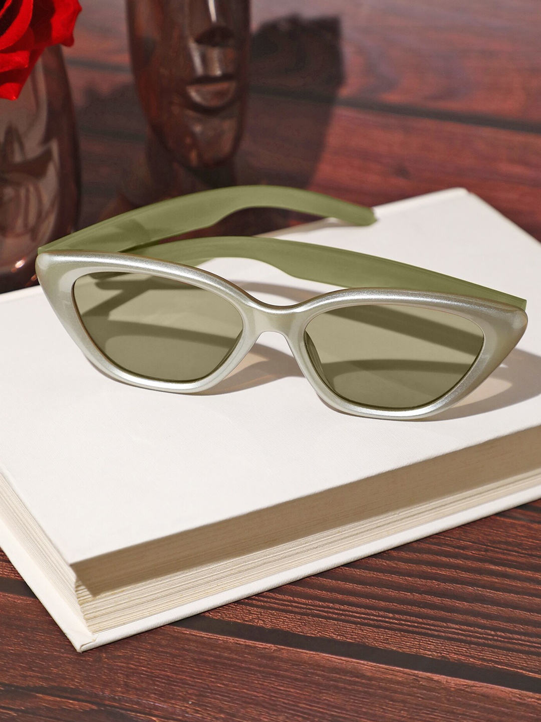 

LULU & SKY Women Cateye Sunglasses, Green