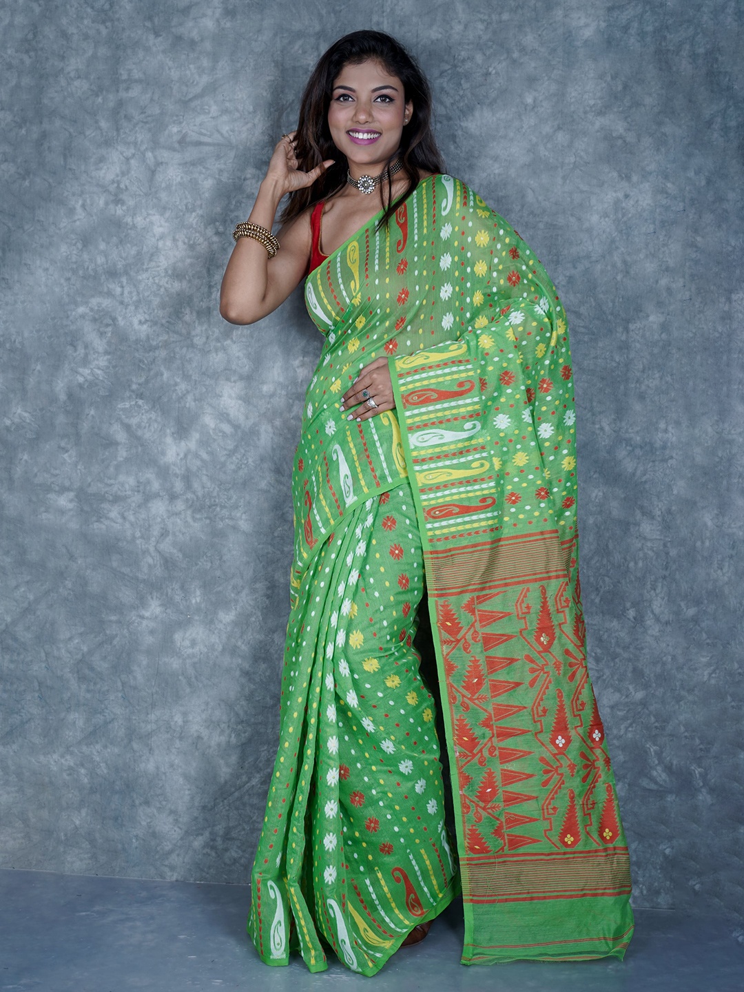 

TANTIAL Woven Design Silk Cotton Jamdani Saree, Green