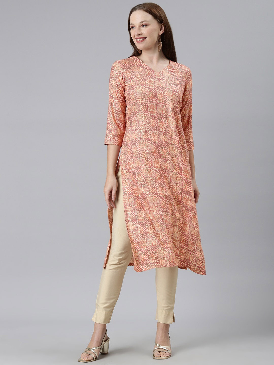 

KALINI Ethnic Motifs Printed V-Neck Three-Quarter Sleeves Straight Kurta, Pink
