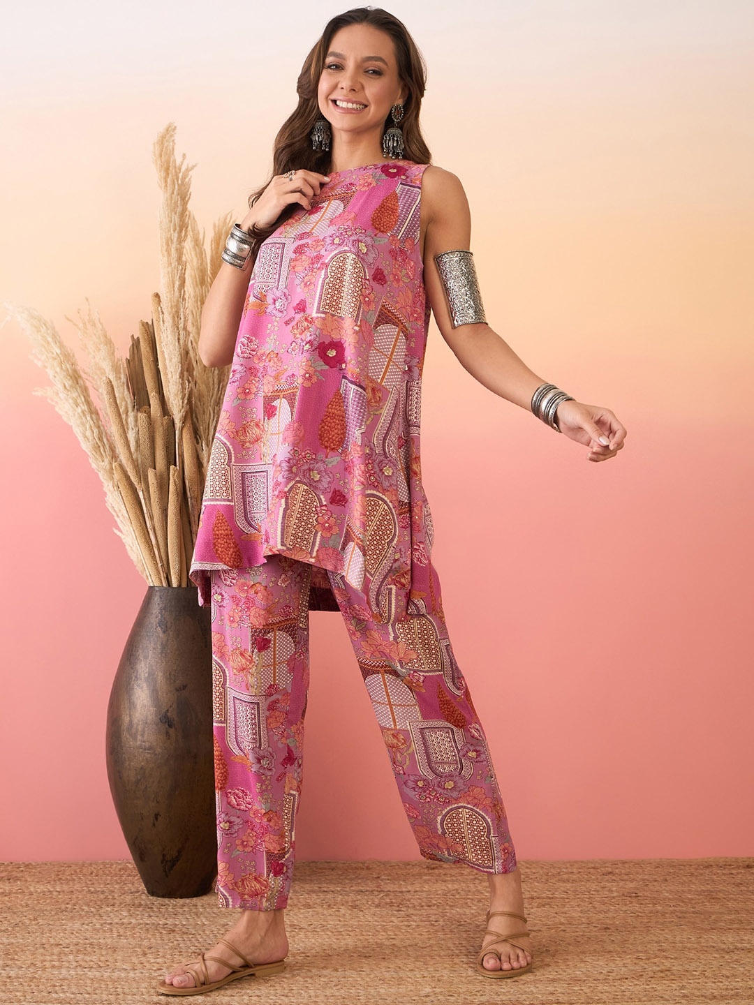 

InWeave Floral Printed Regular A-Line Kurti with Trousers, Pink