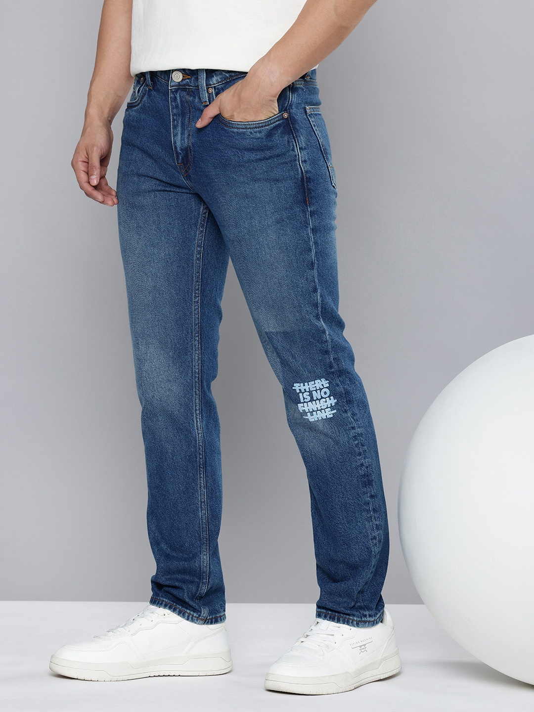 

Aeropostale Men Slim Fit Heavy Fade Printed Stretchable Jeans, Blue