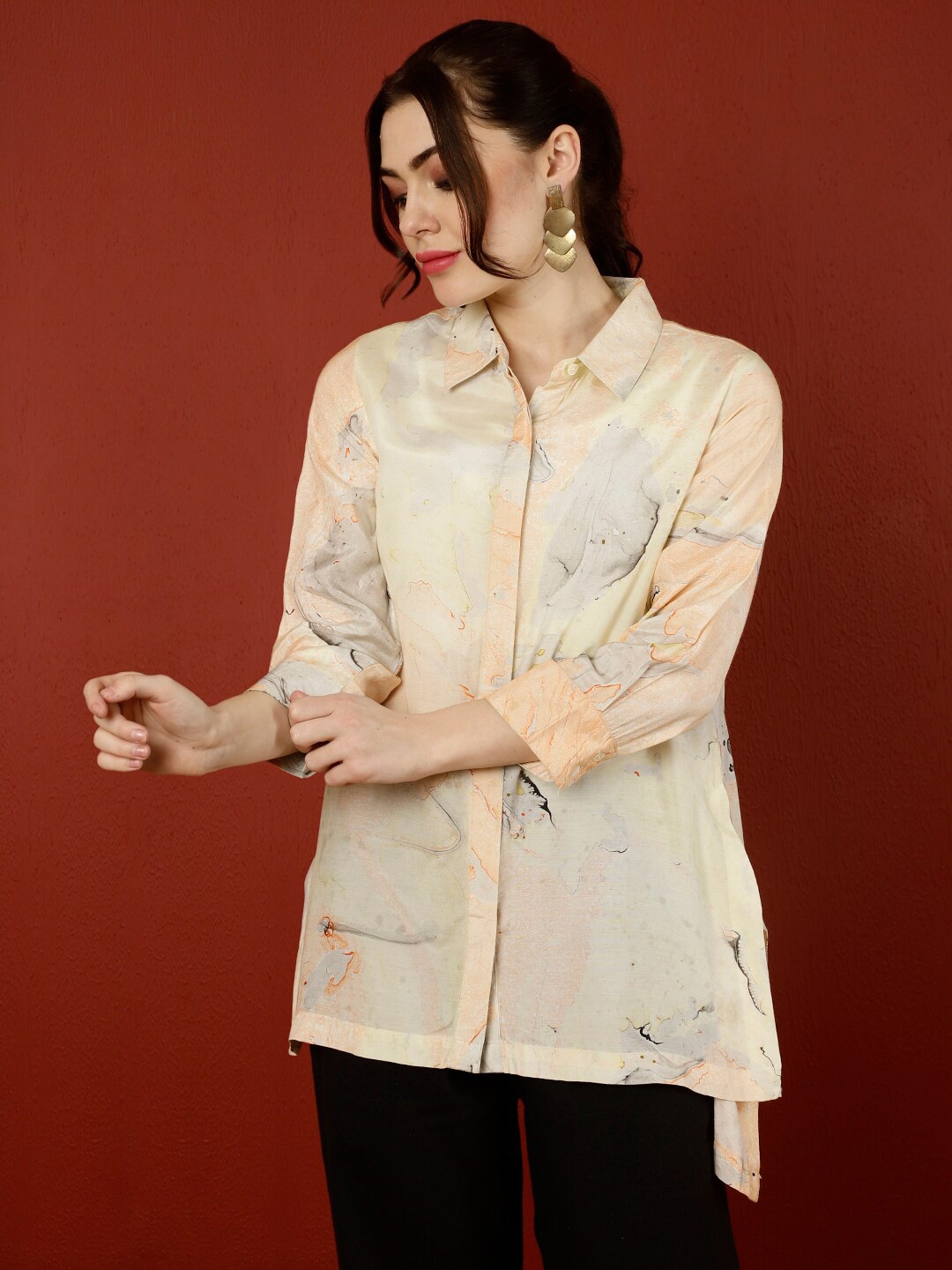 

Jaipur Kurti Comfort Printed Spread Collar Long Sleeves Model Casual Shirt, Peach