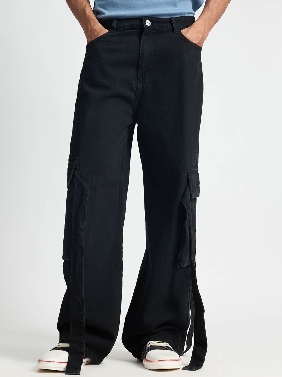 

FREAKINS Men Relaxed Fit High-Rise Clean Look Cotton Cargos Jeans, Black