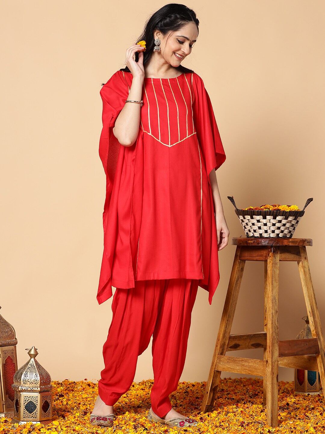 

LetsDressUp Printed Boat Neck Flared Sleeves Pleated Kaftan Kurti, Red