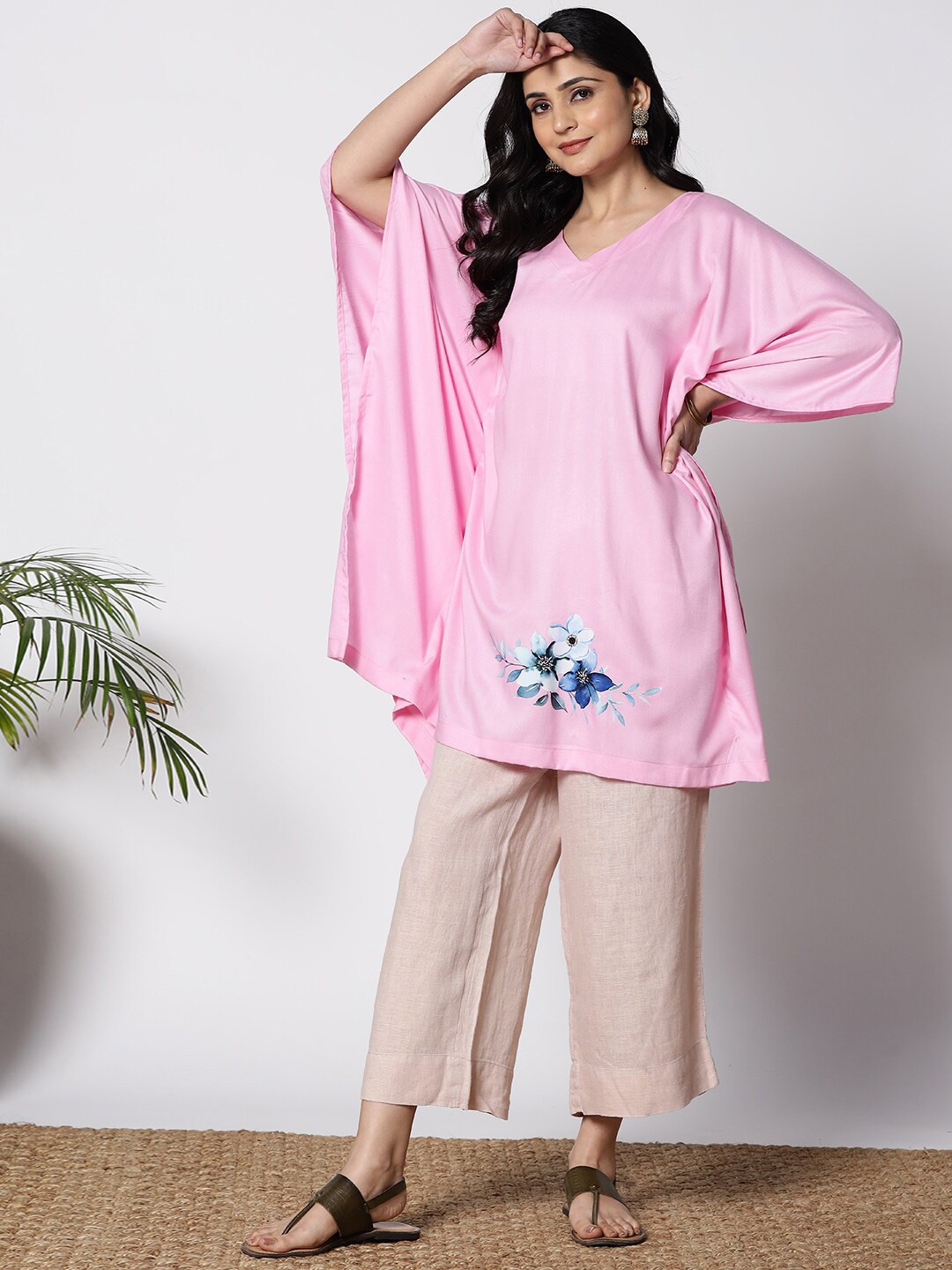 

LetsDressUp Floral Printed Kaftan Kurti, Pink
