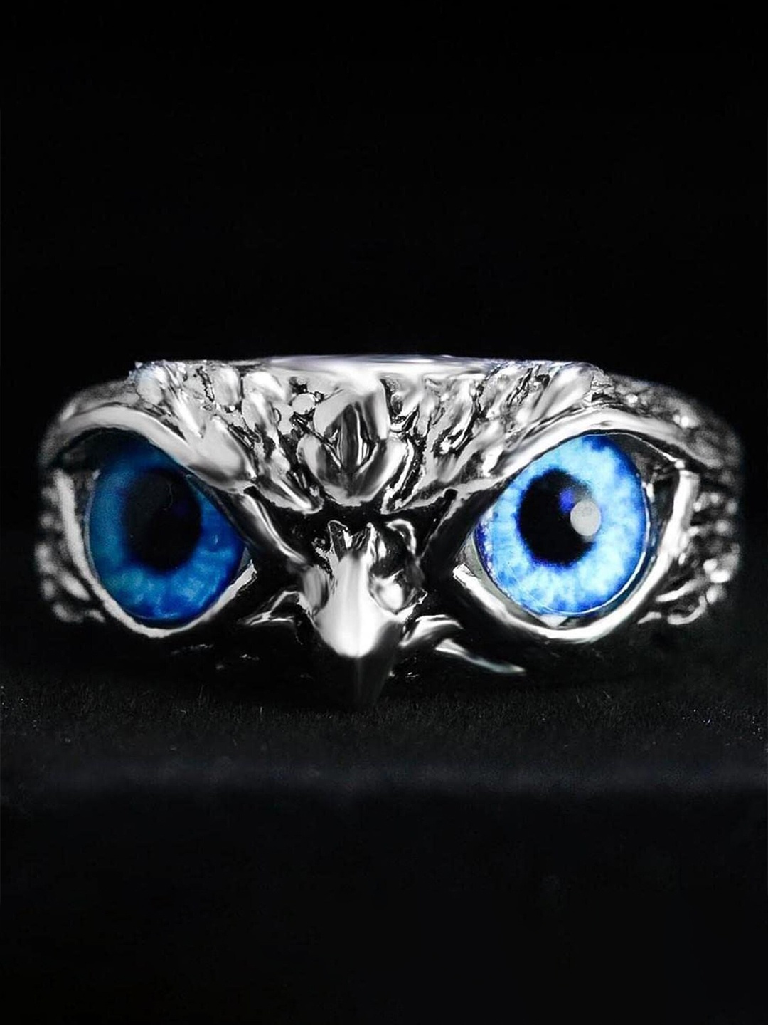 

Okos Rhodium-Plated Stone-Studded Owl Eye Finger Ring, Silver