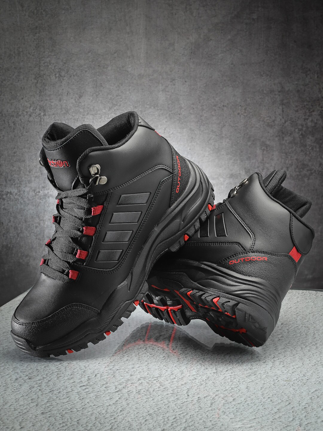 

Action Men Lightweight Trekking Shoes, Black