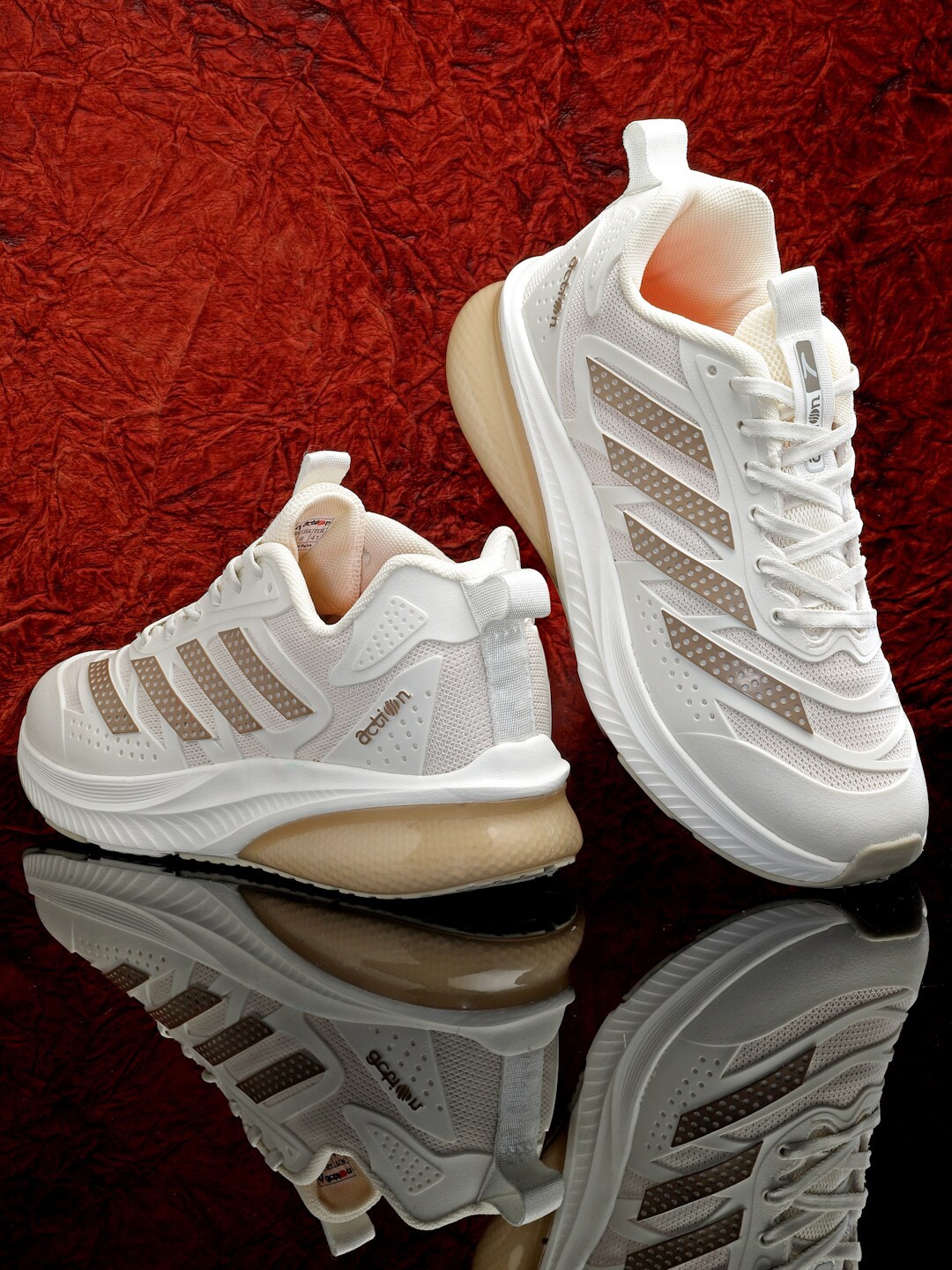 

Action Men Lightweight Running Shoes, Beige