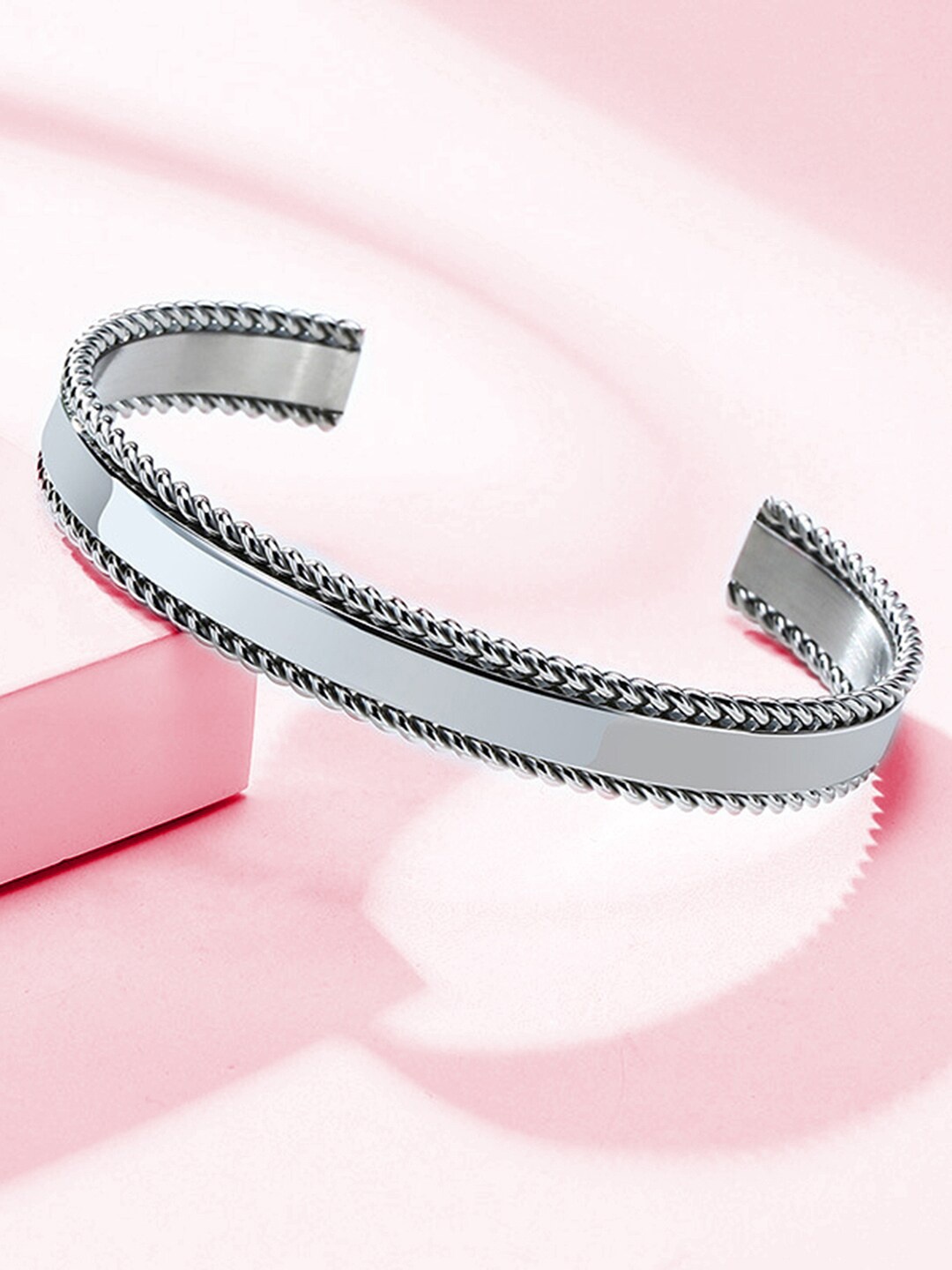 

Peora Unisex Silver-Plated Kada