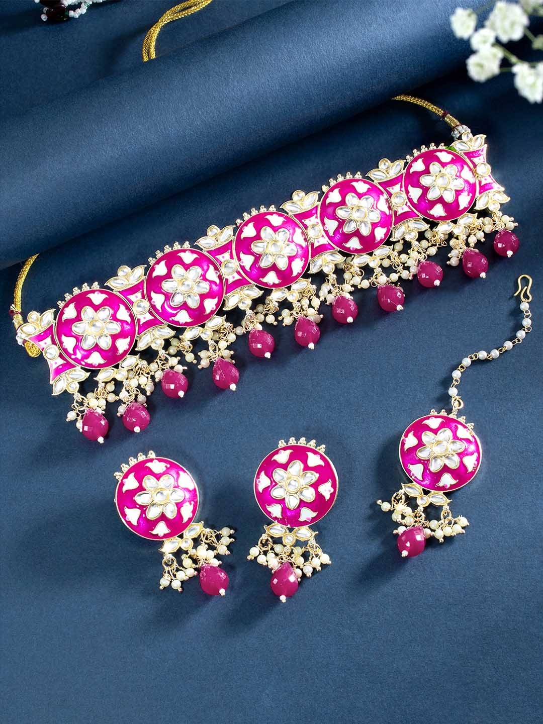 

Peora Gold Plated Kundan Studded Jewellery Set