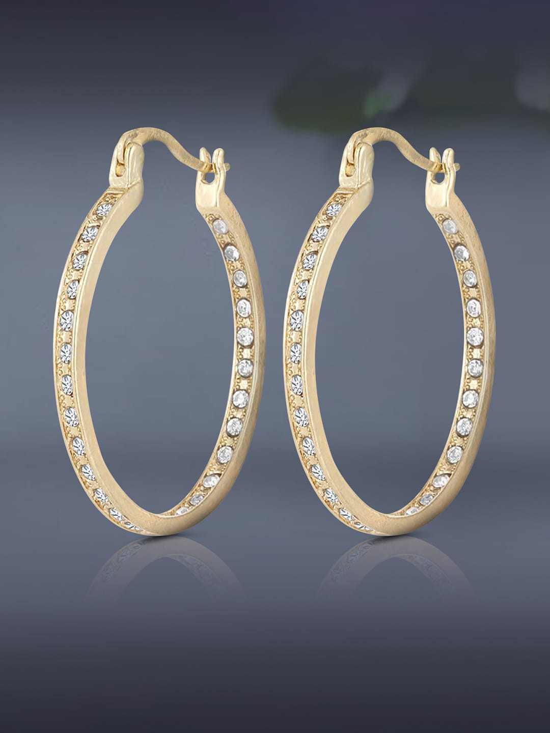

Peora Gold-Plated Contemporary Hoop Earrings