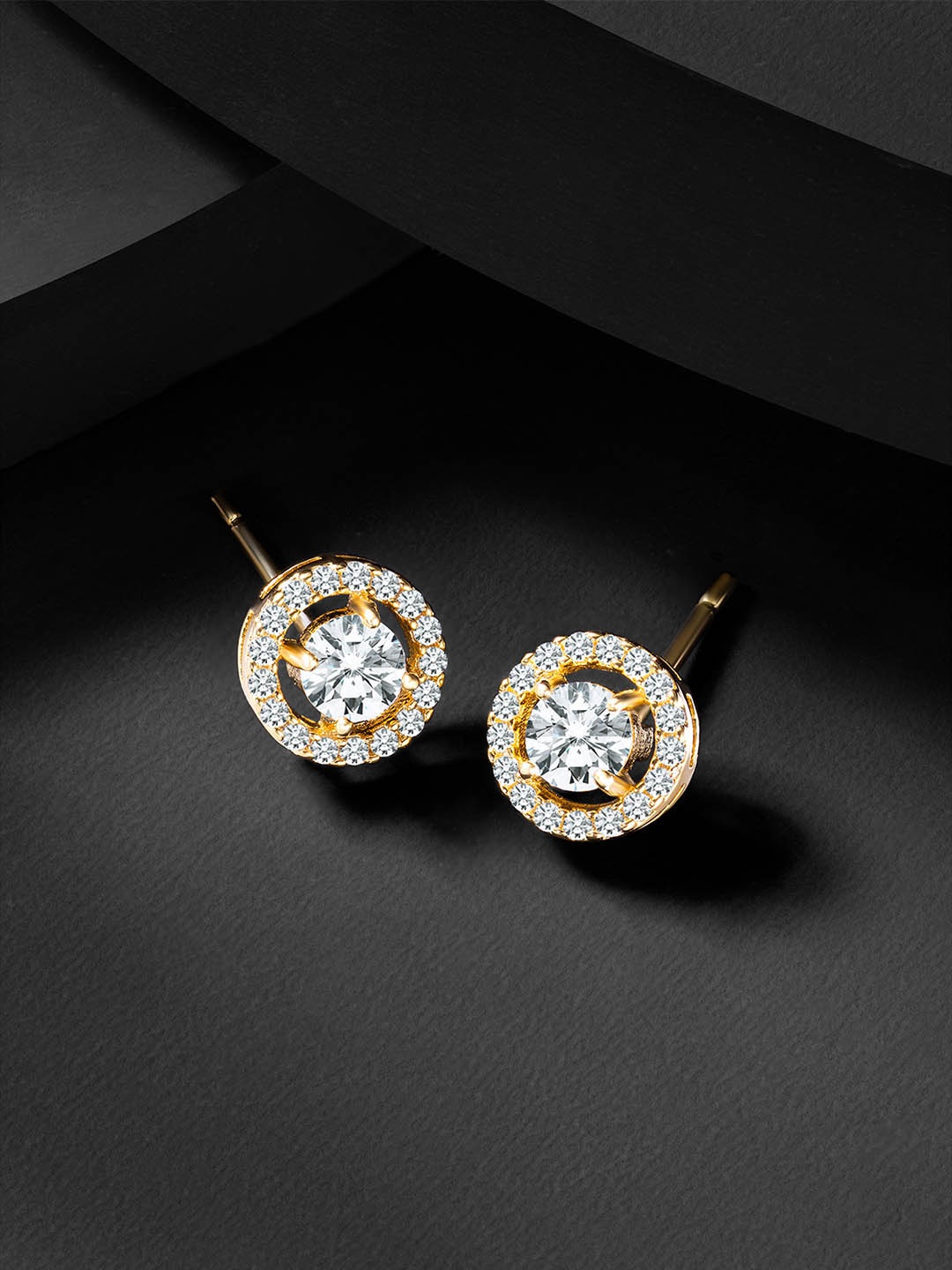 Peora Contemporary Studs Earrings, Gold