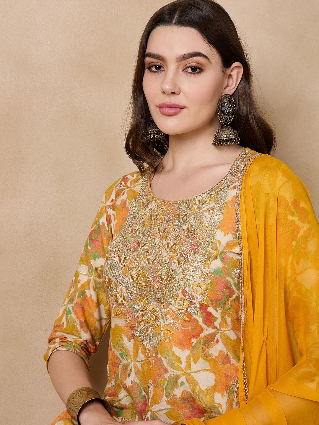 

Anouk Floral Embroidered Round Neck Kurta with Trousers & Dupatta, Beige