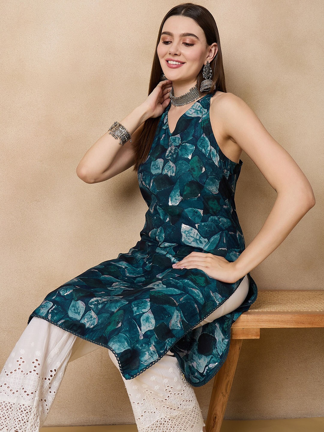 

Anouk Abstract printed Halter Neck Straight Kurta, Teal