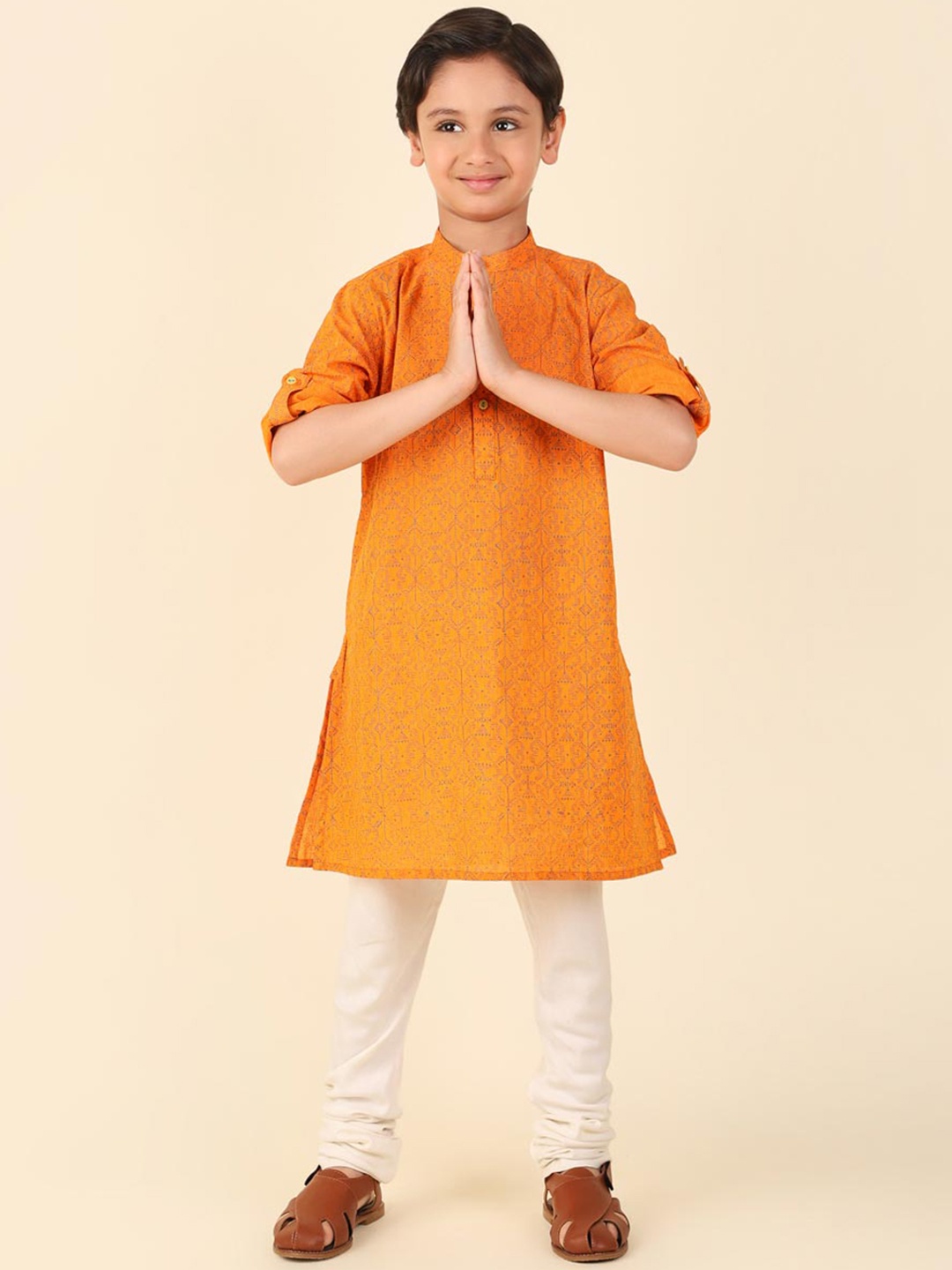 

Fabindia Boys Ethnic Motif Block Printed Band Collar Roll-Up Sleeves Cotton Straight Kurta, Orange