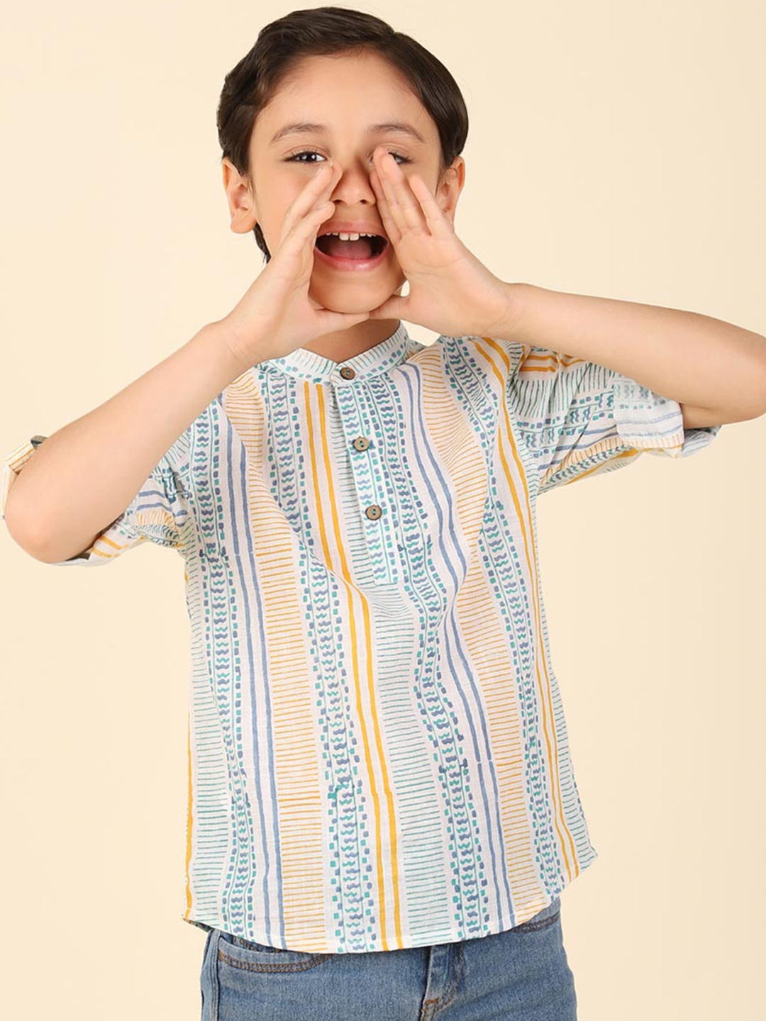

Fabindia Boys Geometric Block Printed Band Collar Roll-Up Sleeves Cotton Staight Kurta, Blue