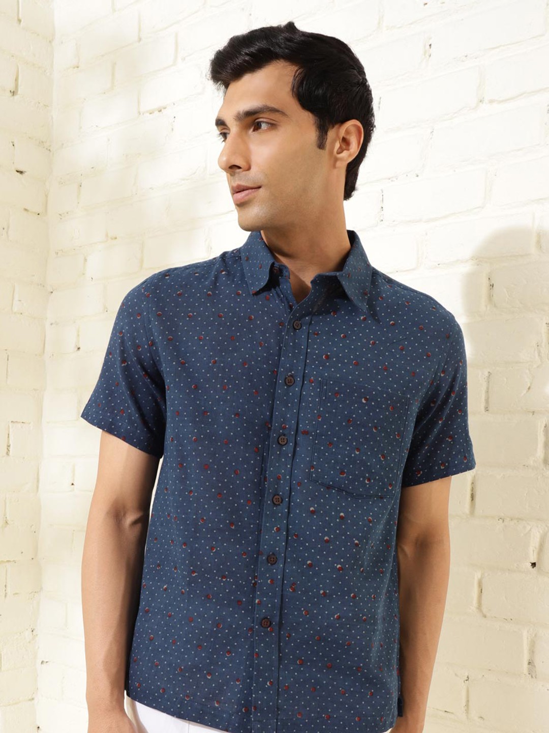 

Fabindia Micro Ditsy Printed Cotton Casual Shirt, Blue