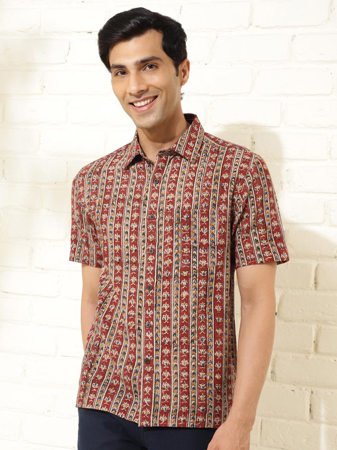 

Fabindia Ethnic Motif Printed Spread Collar Short Sleeves Cotton Casual Shirt, Red