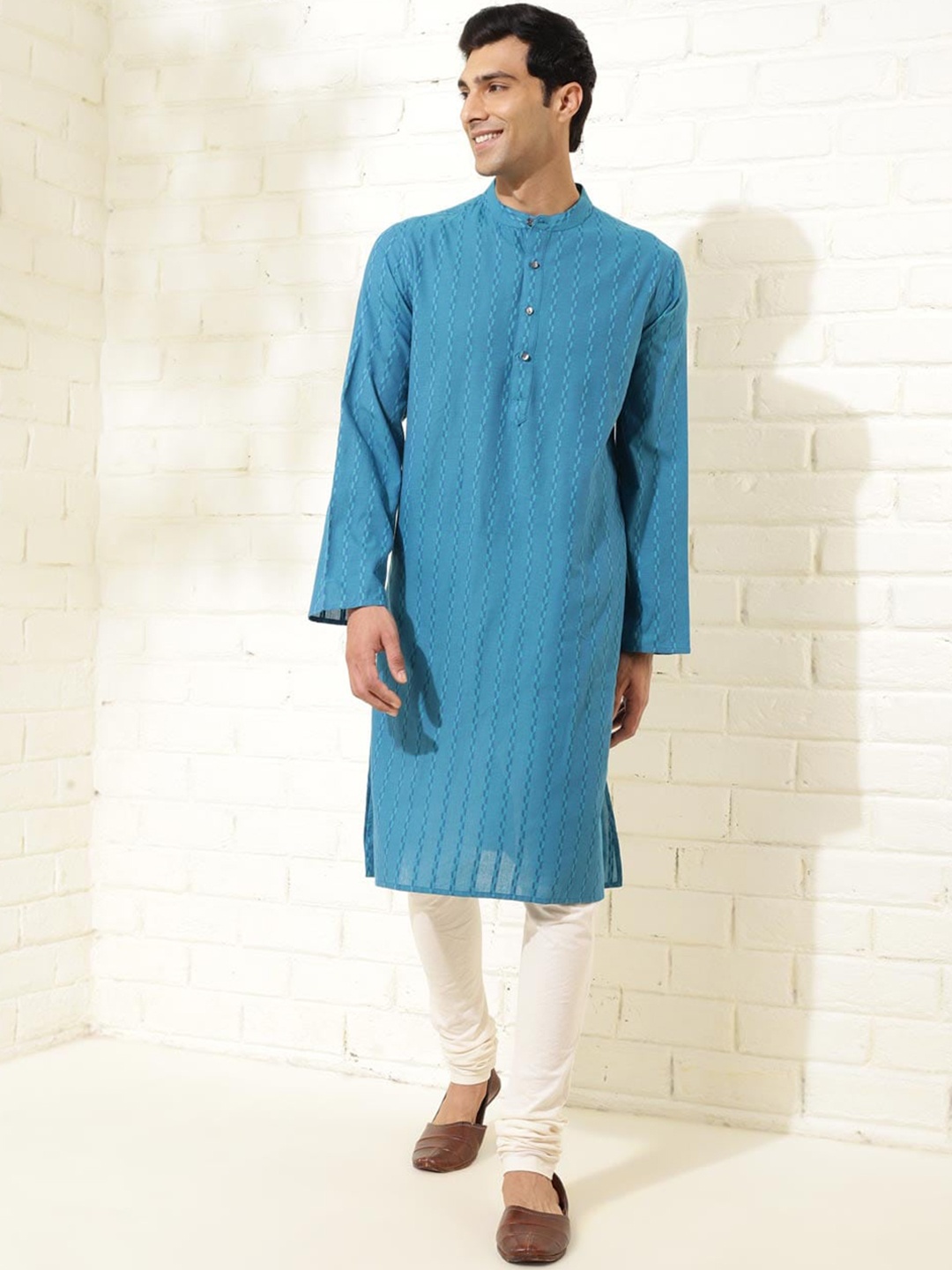 

Fabindia Striped Band Collar Cotton Dobby Straight Kurta, Blue
